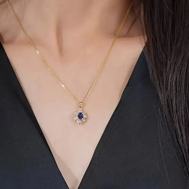 Star Pendant Necklace