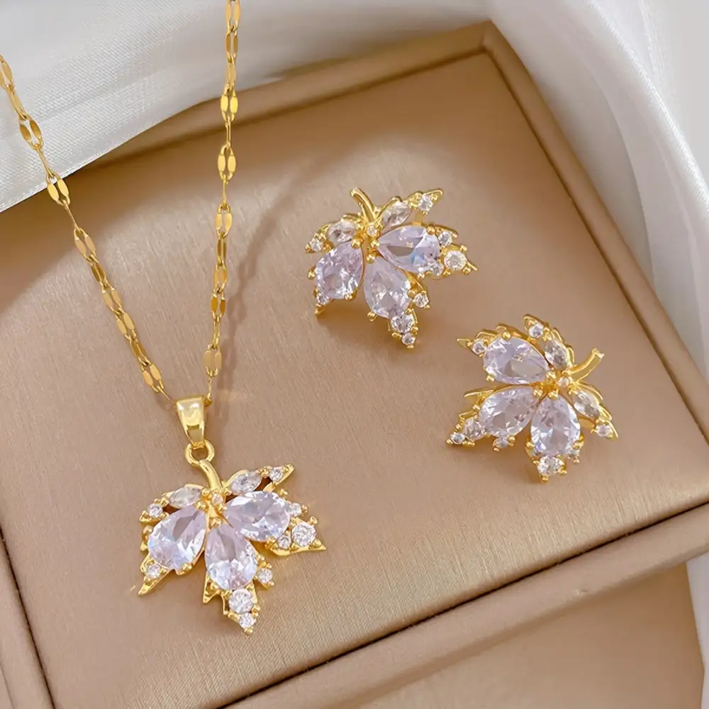 Women's Vintage Zirconia Inlaid Copper Set