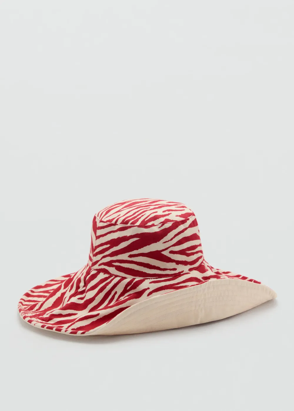 Casual StyleRed Hat