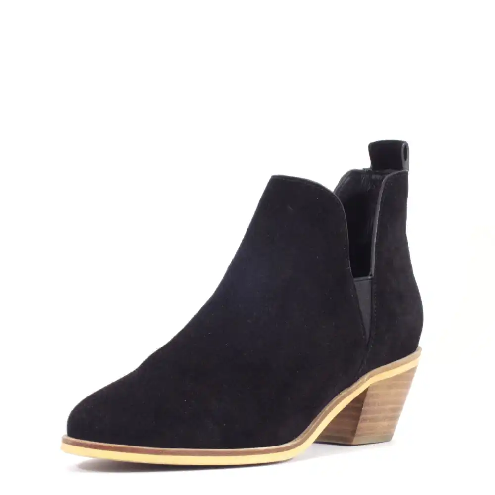 Heeled Chelsea Ankle Boots
