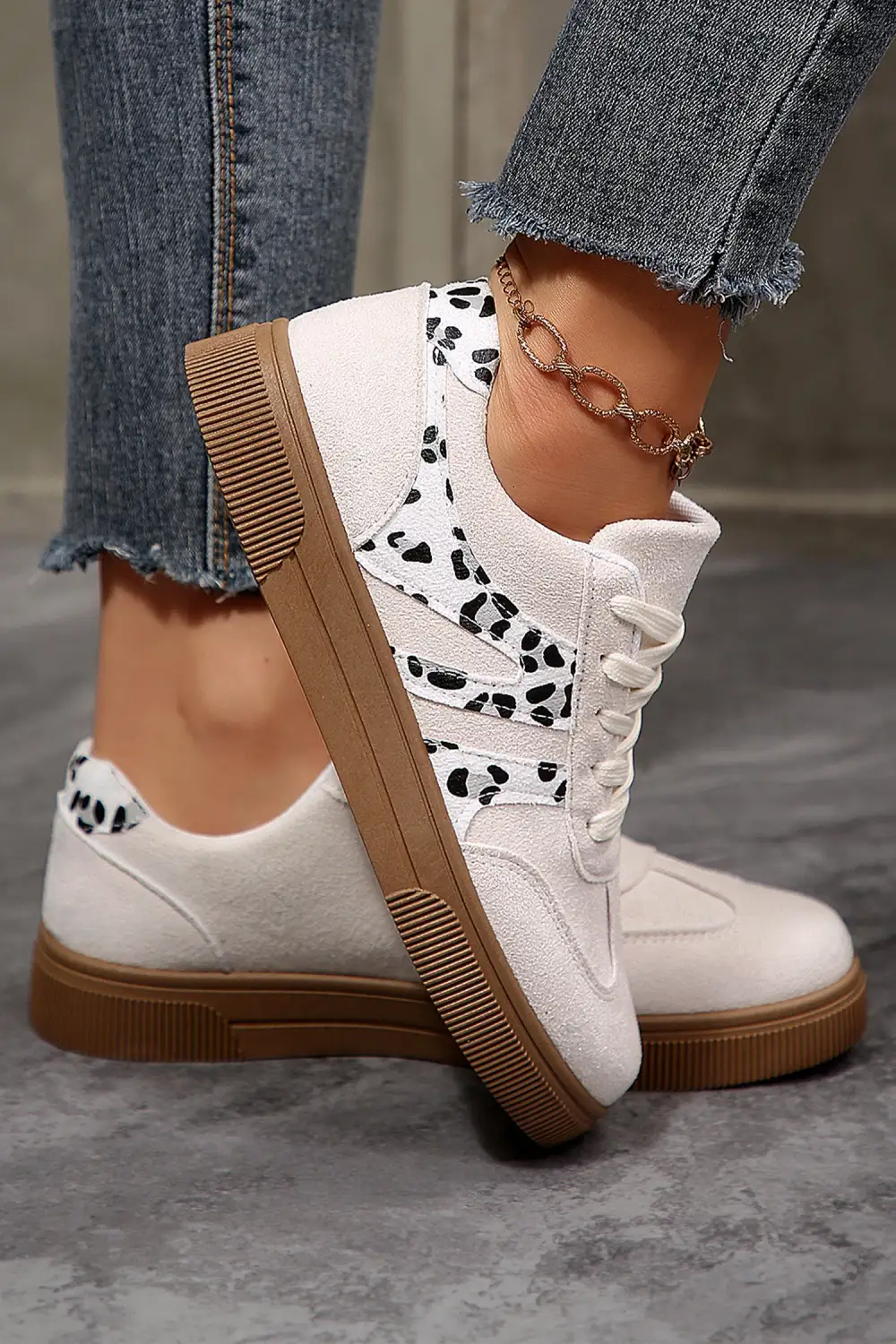 Lace Up Casual Sneakers