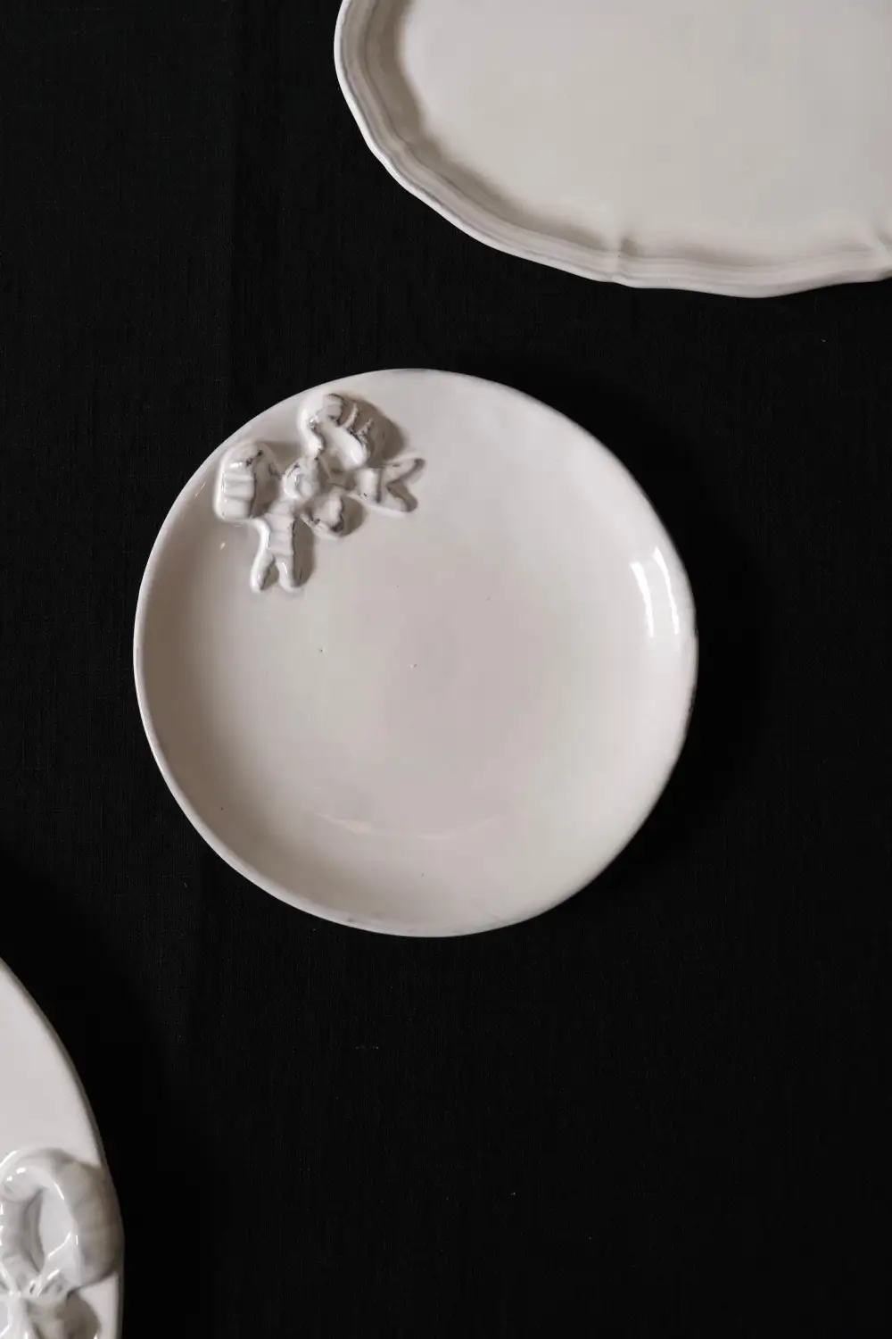Marie-Antoinette Ribbon Plate