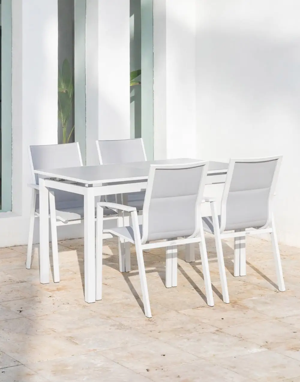 Extendable Slatted Patio Table