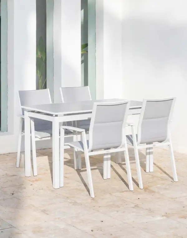 Extendable Slatted Patio Table