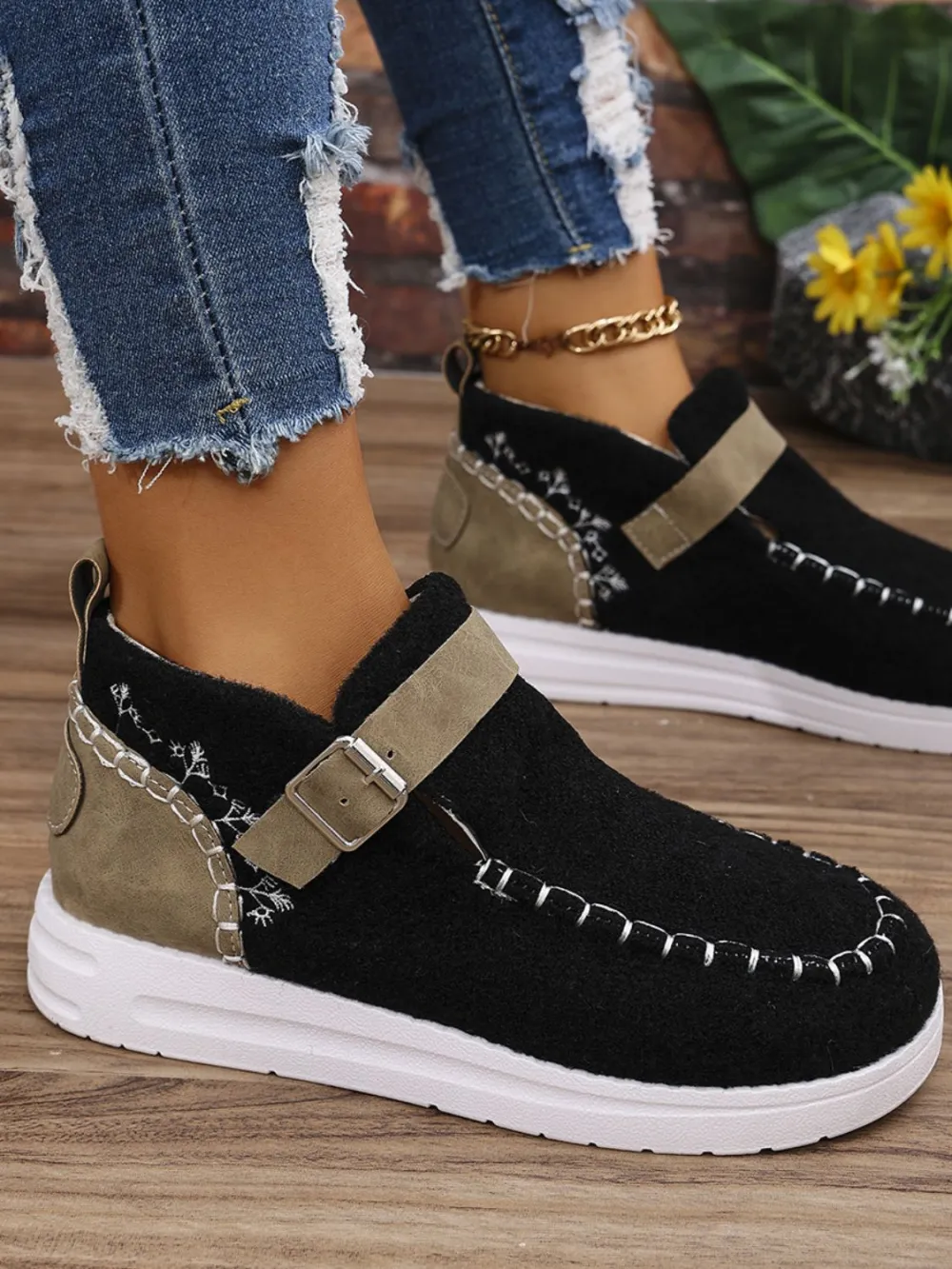 Round Toe Buckle Sneakers