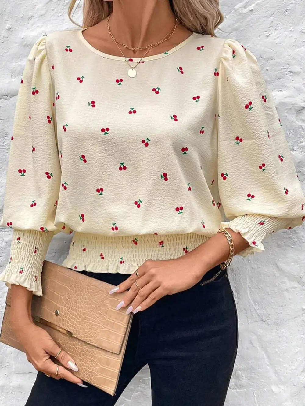 Relaxed Lantern Sleeve Blouse