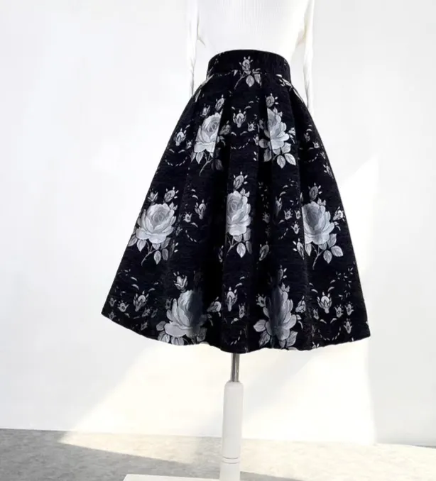 Neat Neat Everyday Casual Embroidered Skirt