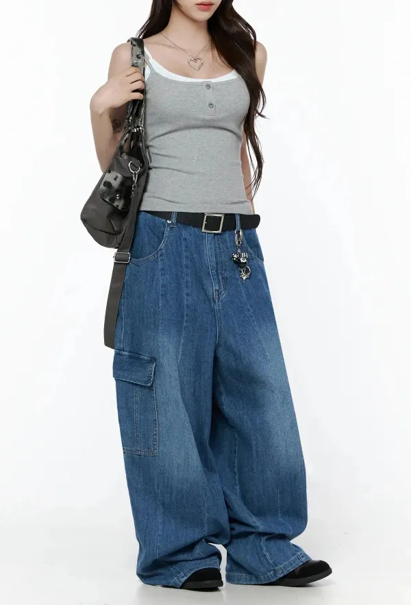Wide Cargo Jeans