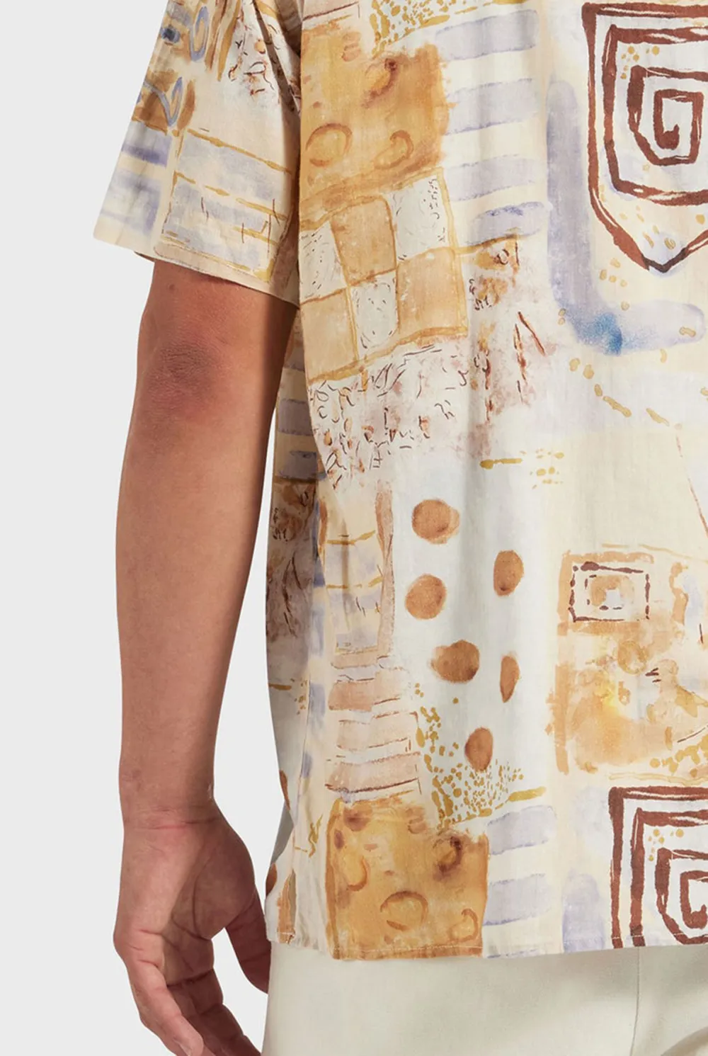 Lightweight Short Sleeve Casual Button Down Shirt