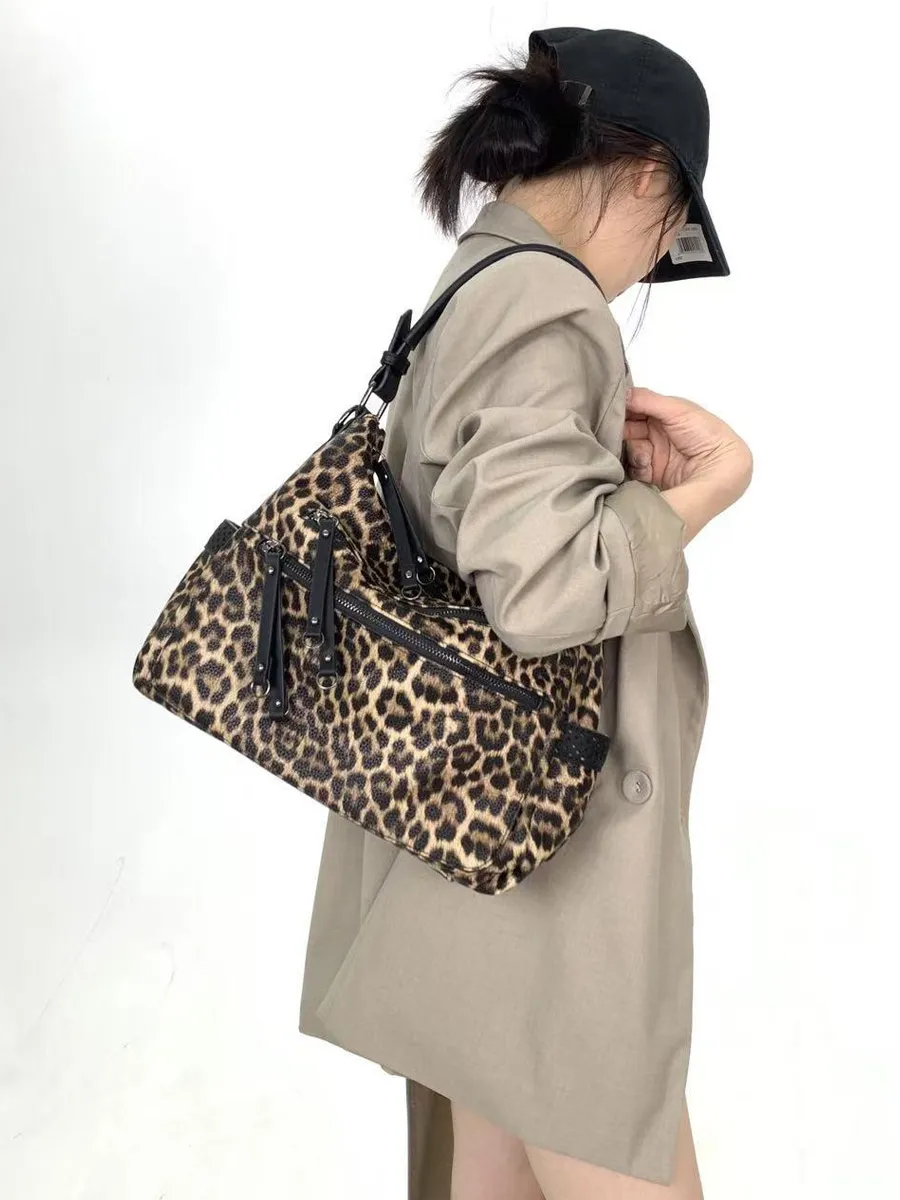 Nora Multi-Pocket Leopard Print Tote Bag