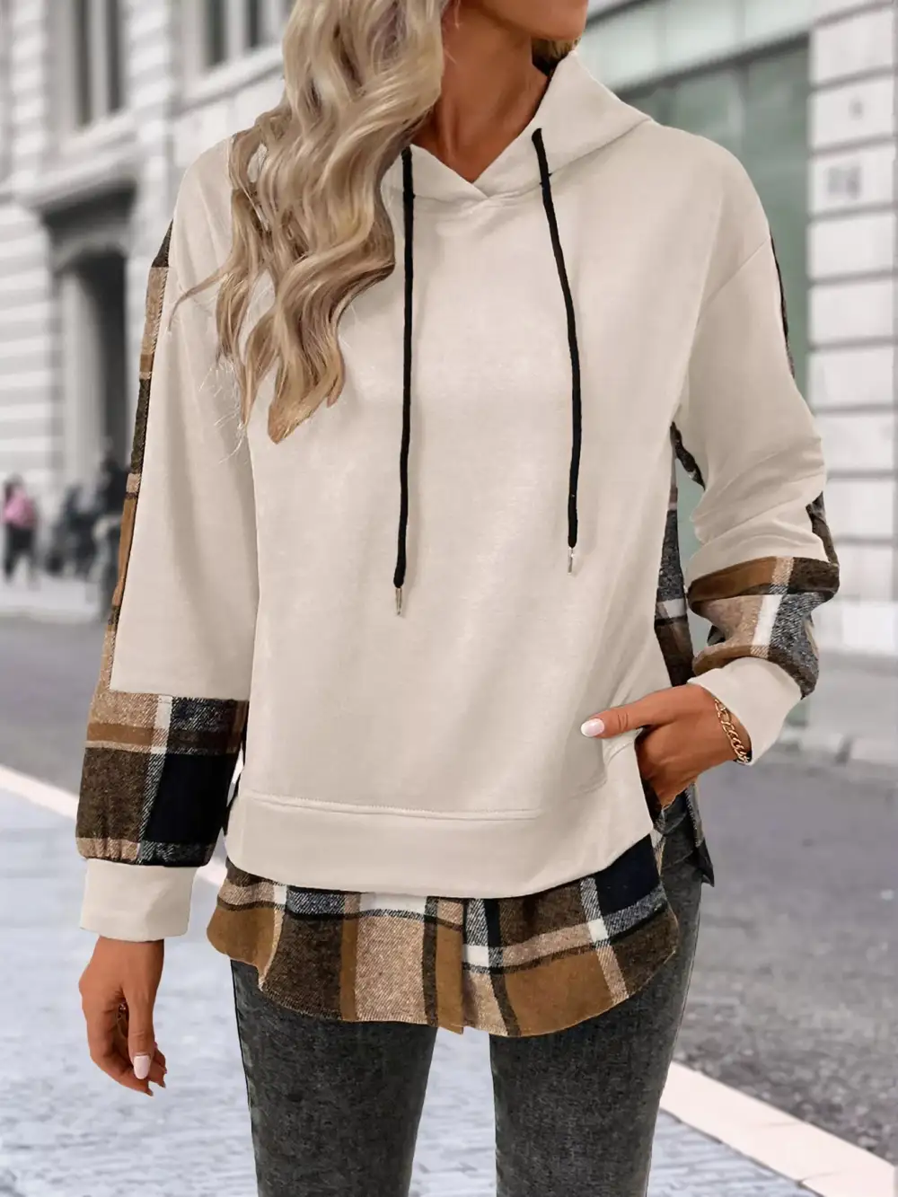 Relaxed Drawstring Long-Sleeve Plaid Hoodie