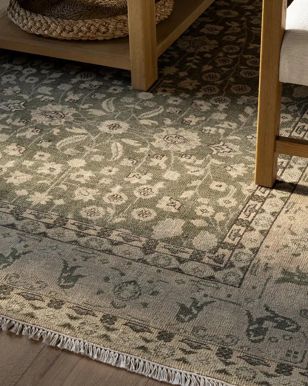 Durable-Weave Hand-Knotted Wool Area Rug