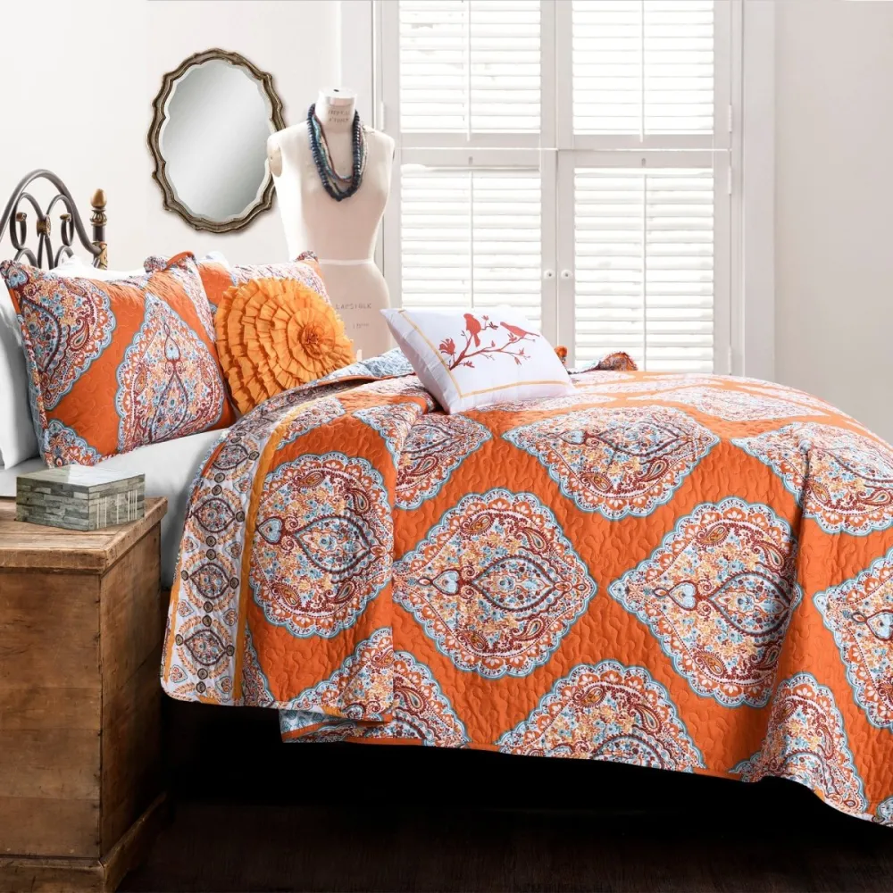 Soft Cotton Polyester Quilt Bedding Set