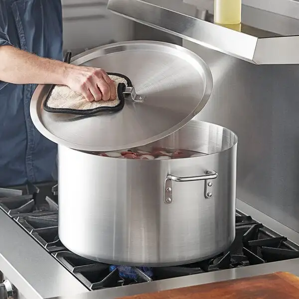 Standard Aluminum Sauce Pot with Cover