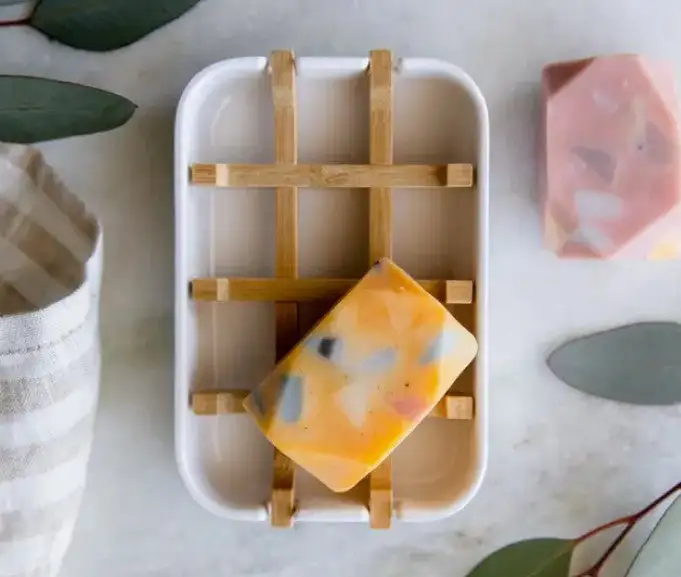 Removable Bamboo Grid Soap Dish