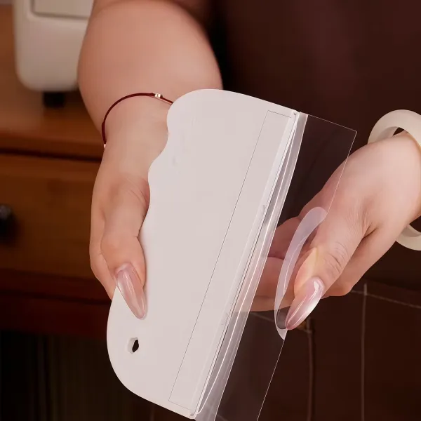 Cake Icing Smoother Scraper