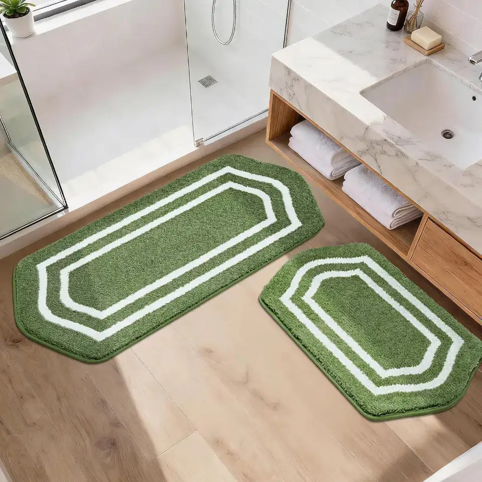 Plush Oval Bath Rug
