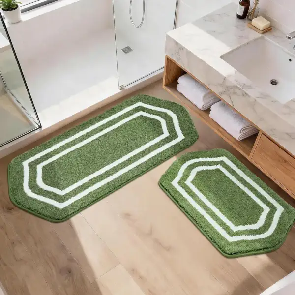 Plush Oval Bath Rug