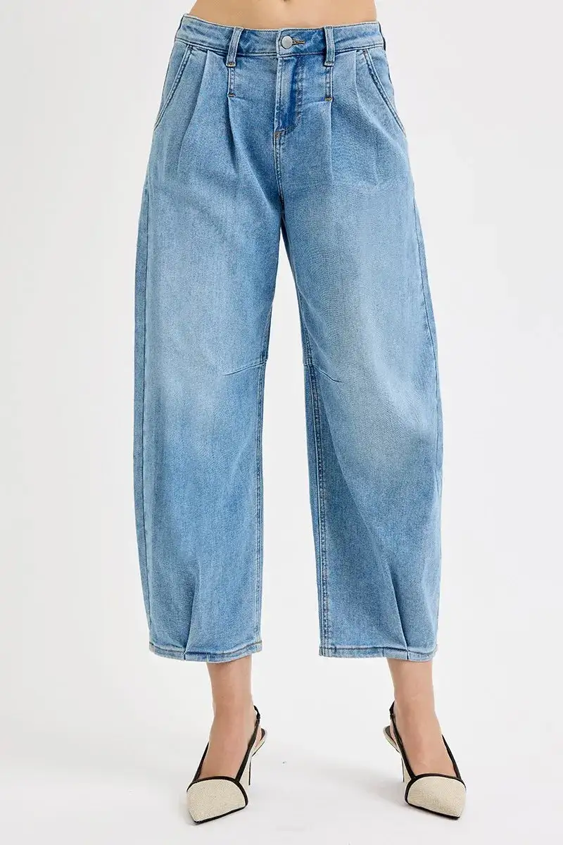 Modern Mid Rise Wide Leg Denim Jeans