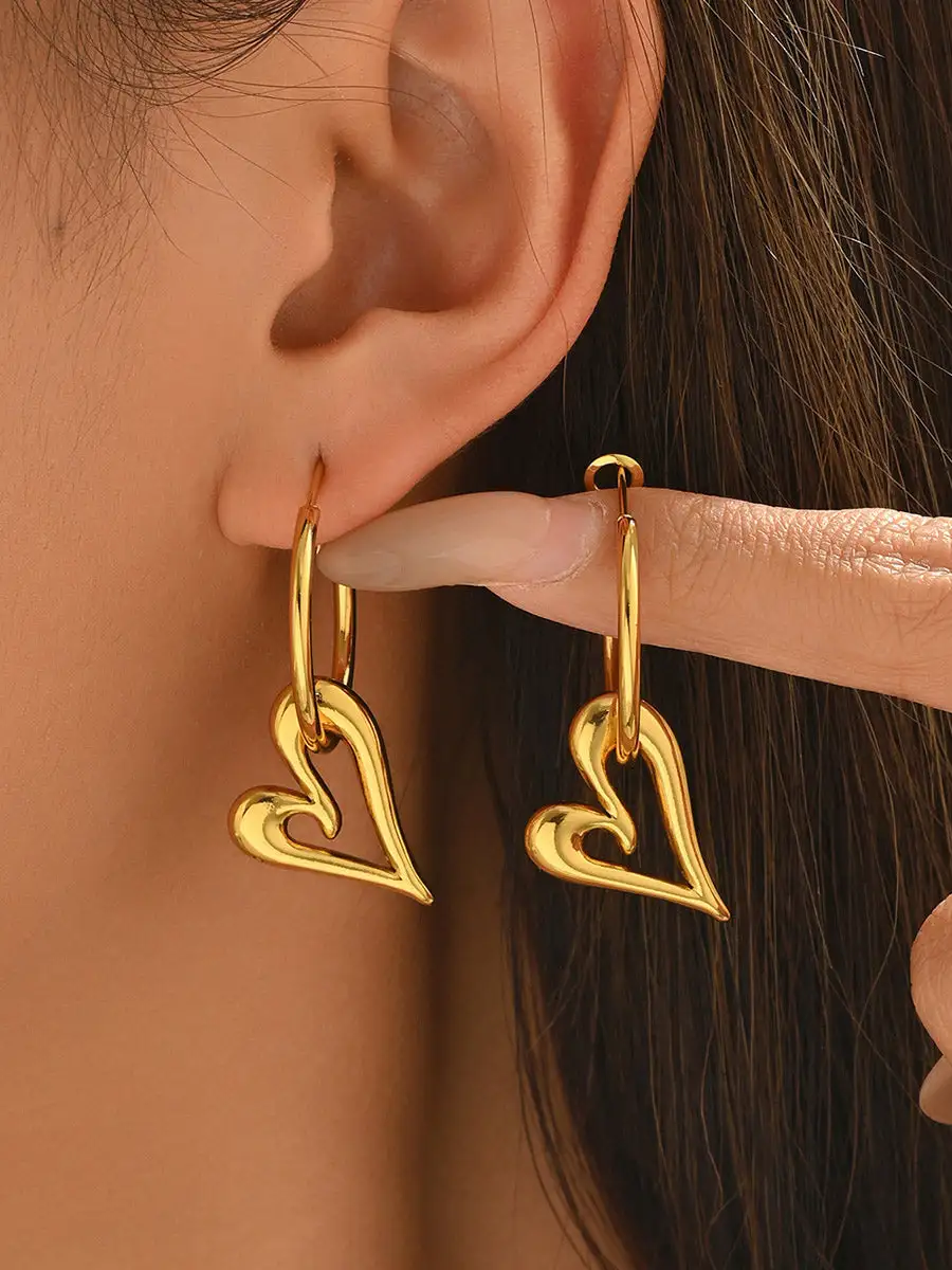 Minimal Artisan-Inspired Accent Earrings