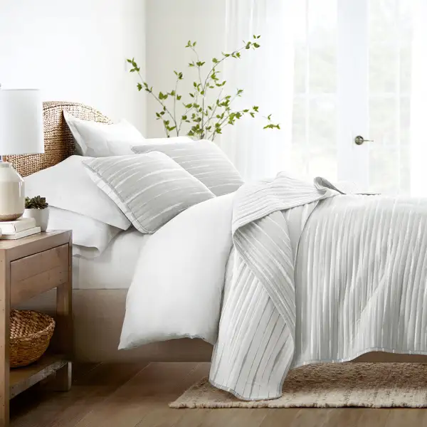Reversible Quilted Coverlet Set