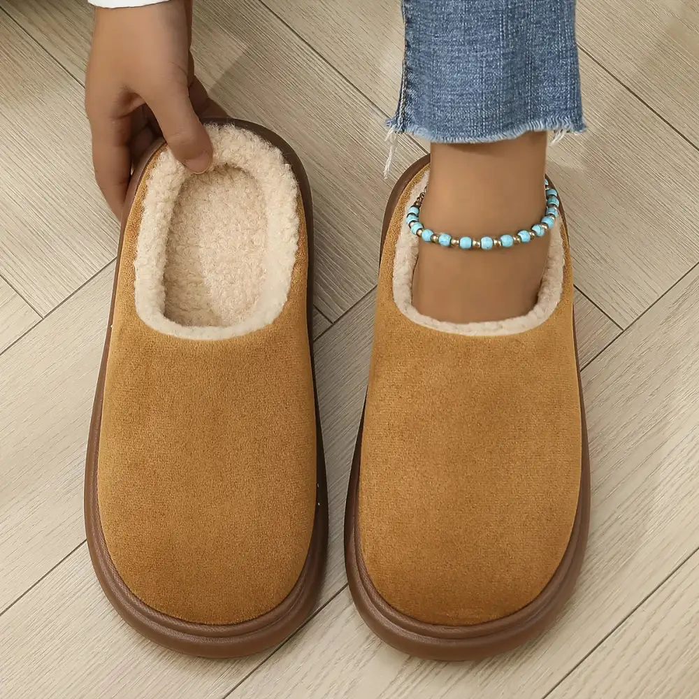 Easygoing Plush Indoor Slippers