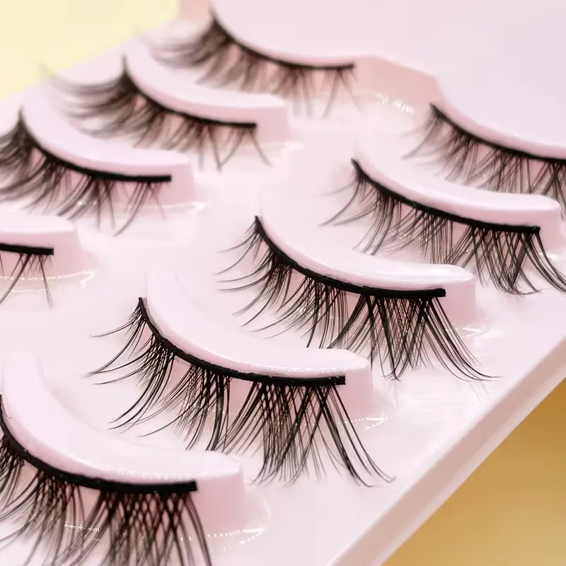 Natural Wispy Eyelashes Set