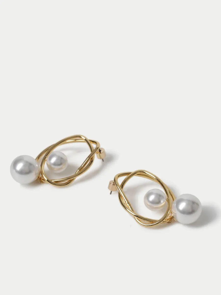 Twist Pearl Drop Earrings
