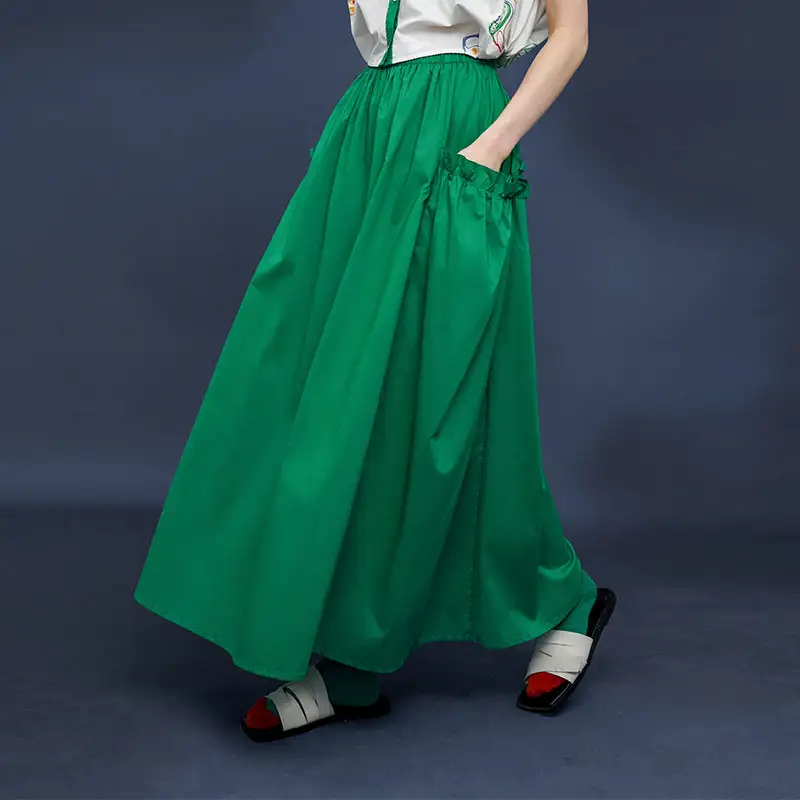 Minimal Clean Maxi Polyester Skirt