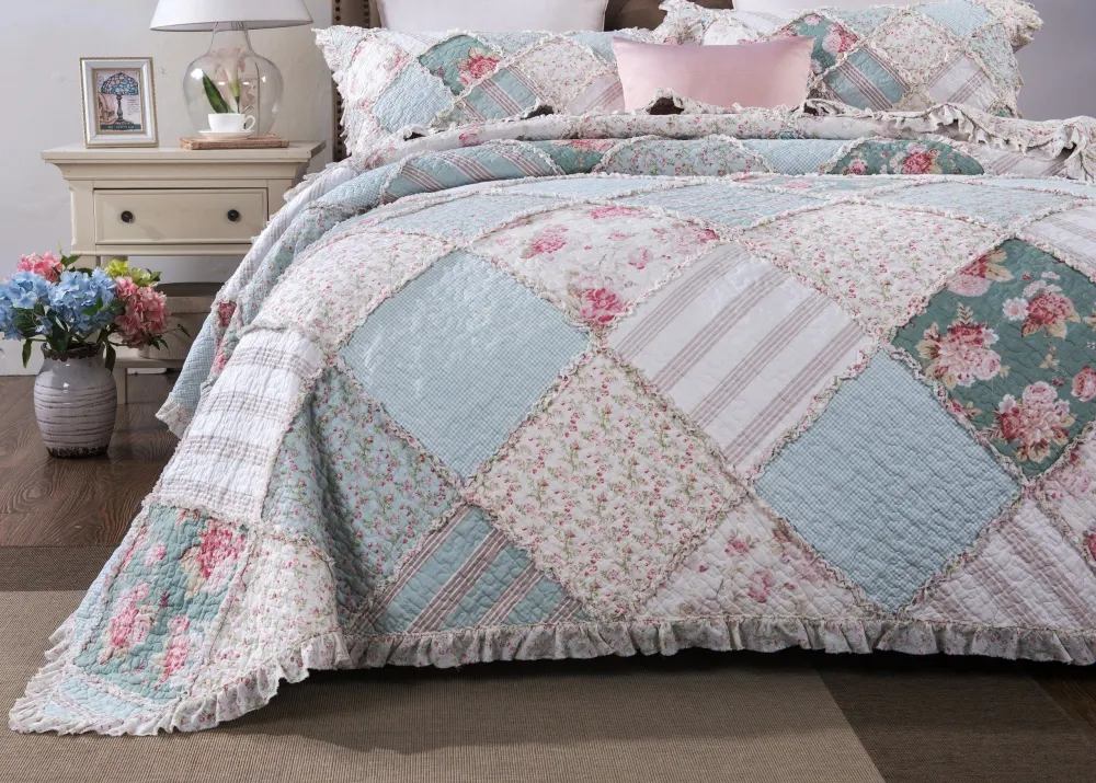 Clean Cotton Floral Patchwork Ruffled Quilt Bedding Set