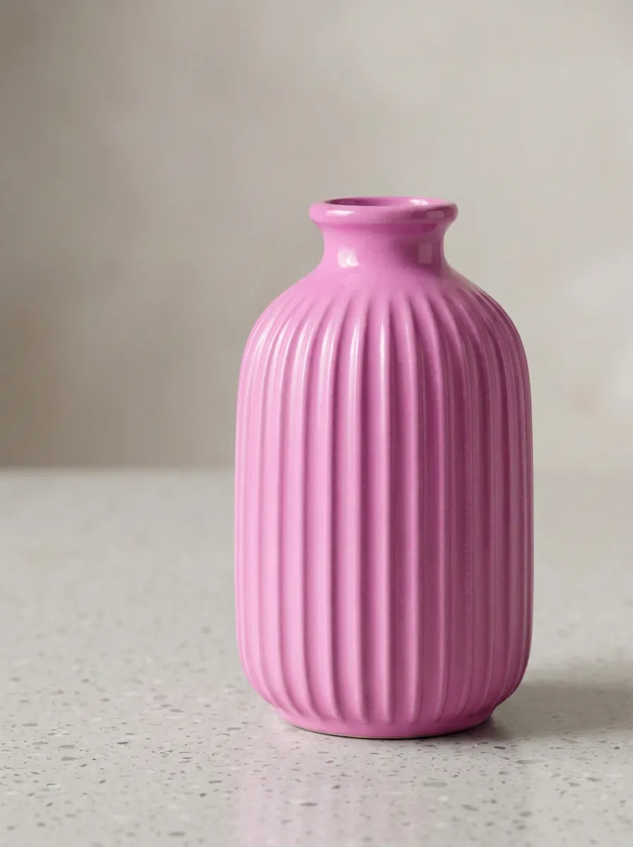 Modern Minimalist Ribbed Ceramic Table Vase