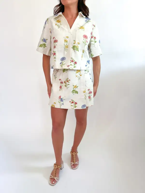 Textured Floral Pocket Top