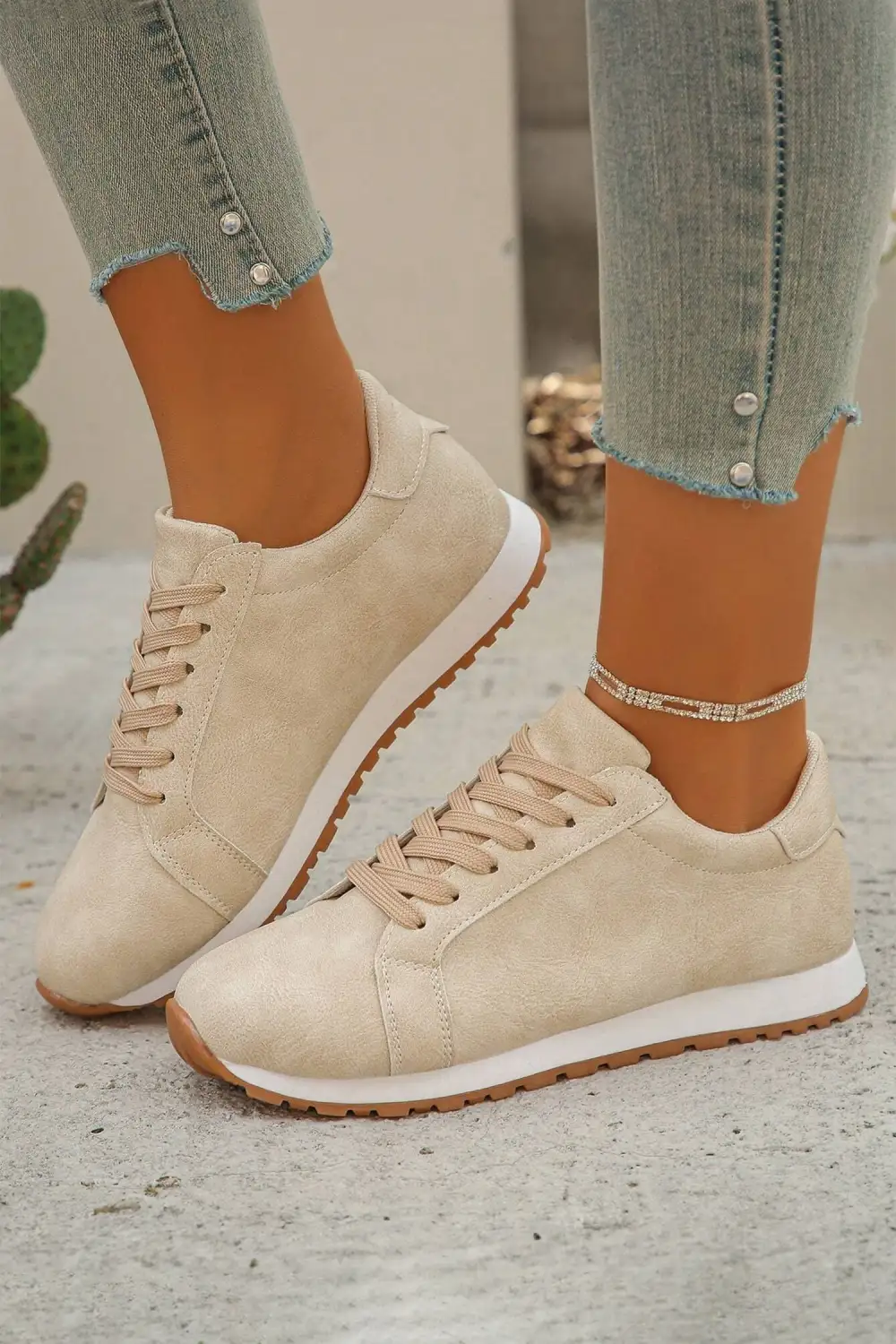 Suede Lace Up Casual Sneakers