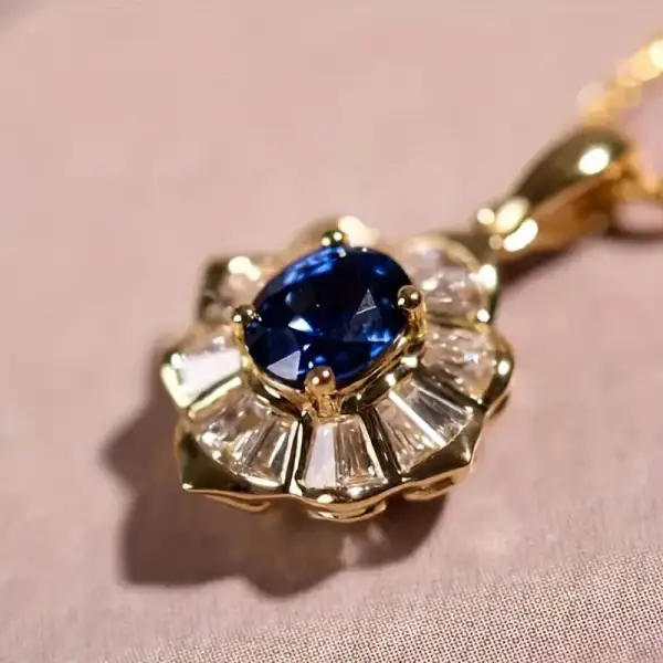 Star Pendant Necklace