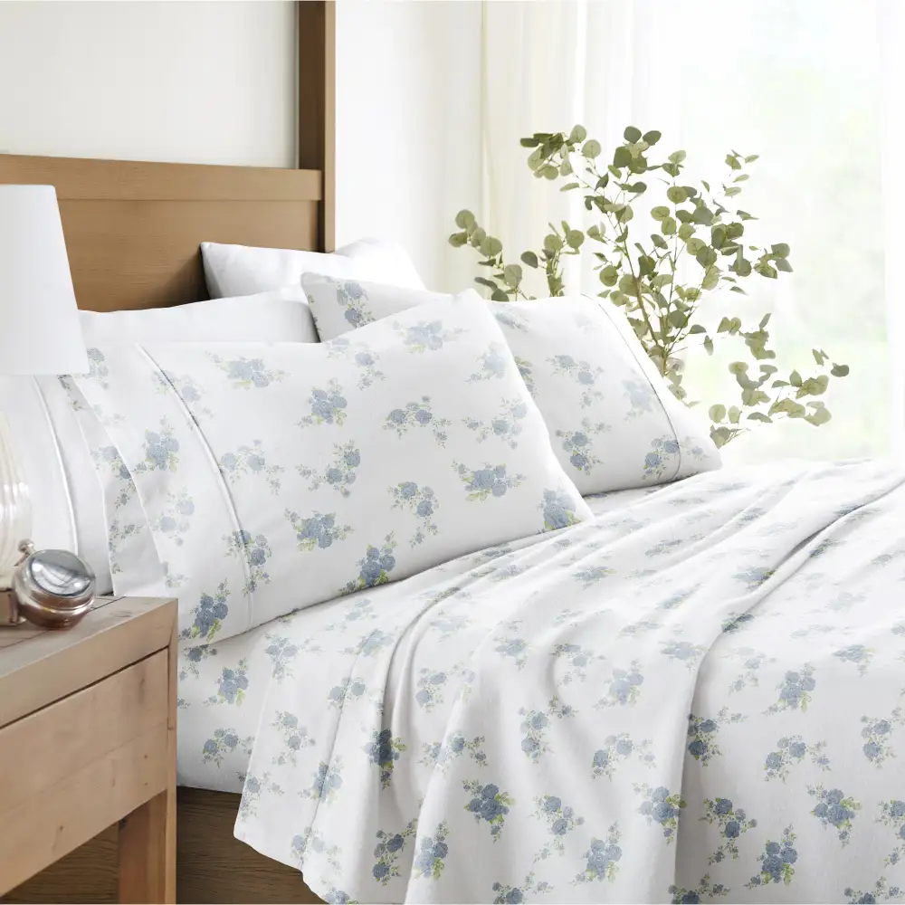 Rose Bunch Flannel Sheet Set