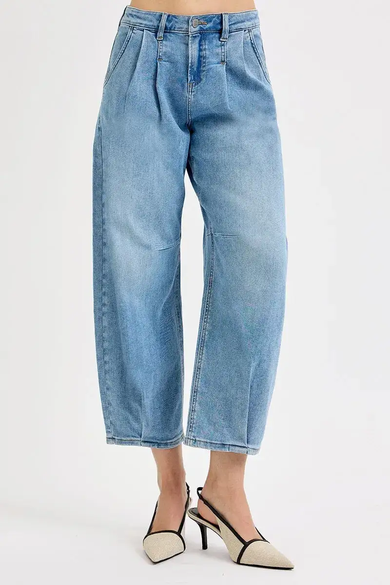 Modern Mid Rise Wide Leg Denim Jeans