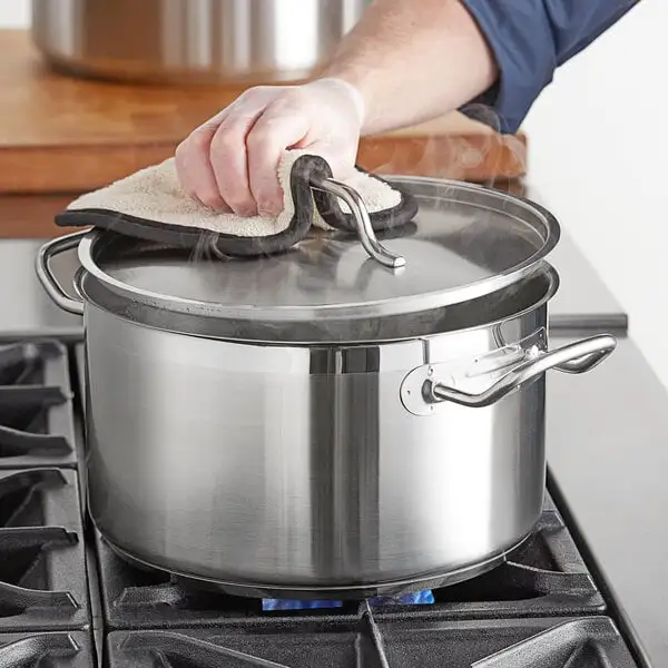 Space-Saving Stainless Steel Aluminum Clad Sauce Pot with Cover