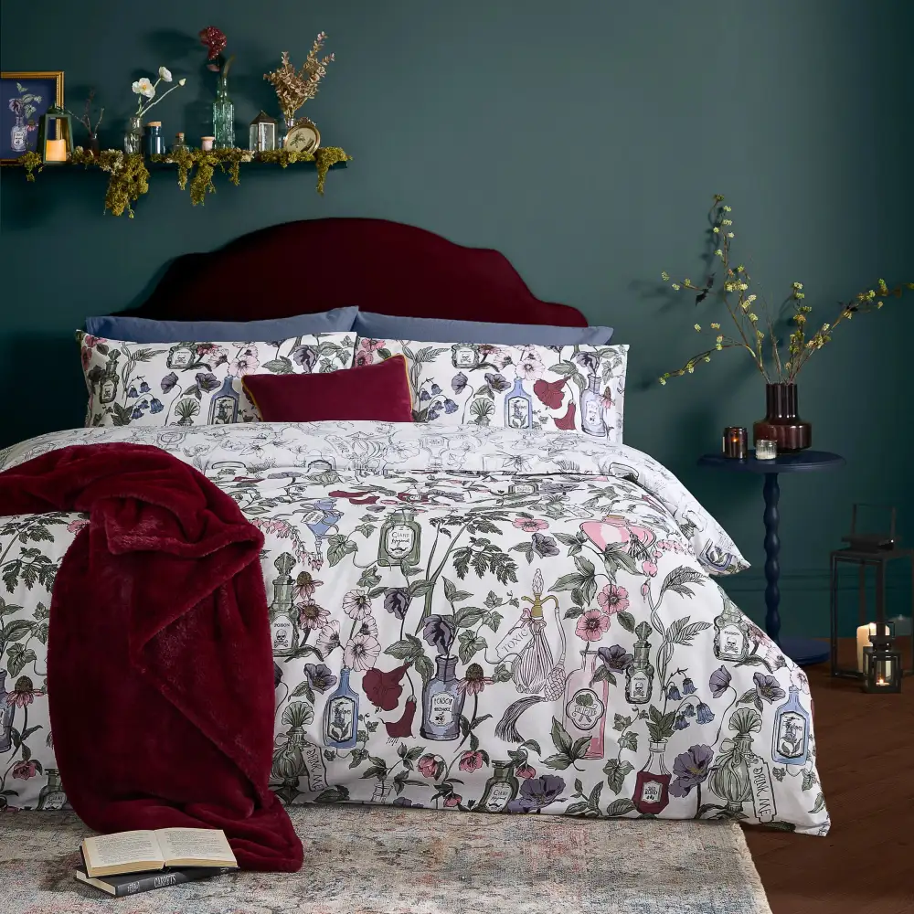 Clean Bedroom Reversible Floral Cotton Duvet Cover Set