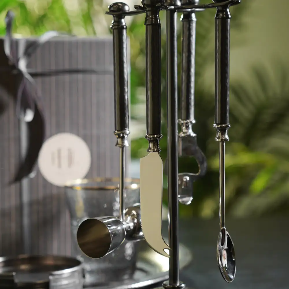 Hammered Metal Bar Tool Set