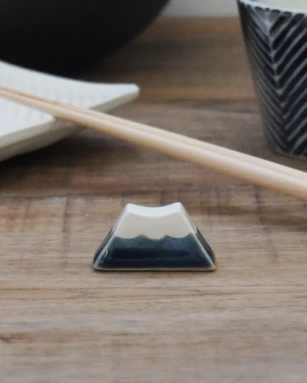 Mountain Motif Ceramic Chopstick Rest