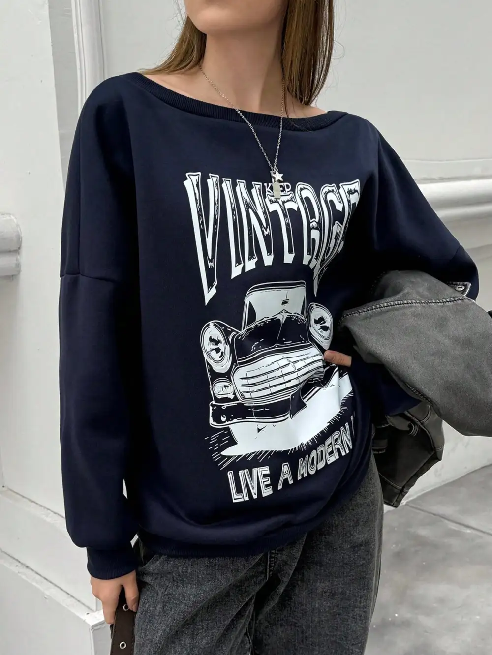 Women Car Letter Graphic Car Graphic Sweatshirt