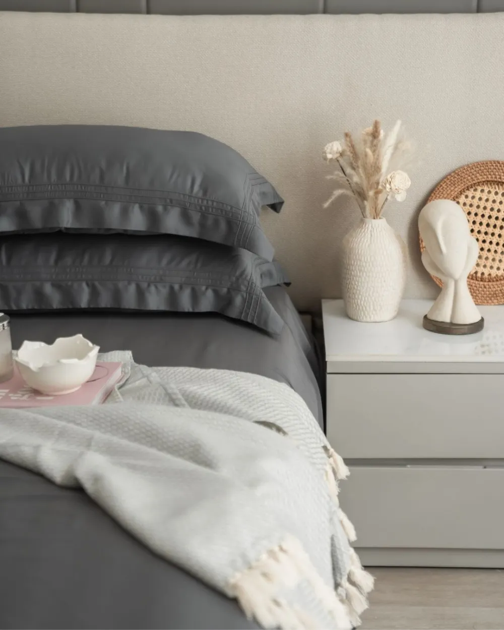 Charcoal Grey Pleated Super King Size Tc Bamboo Bedsheet Set