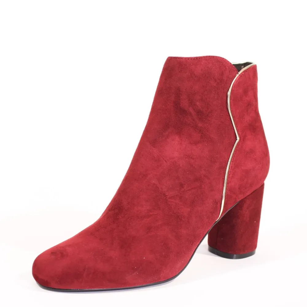 Scallop Suede Ankle Boots