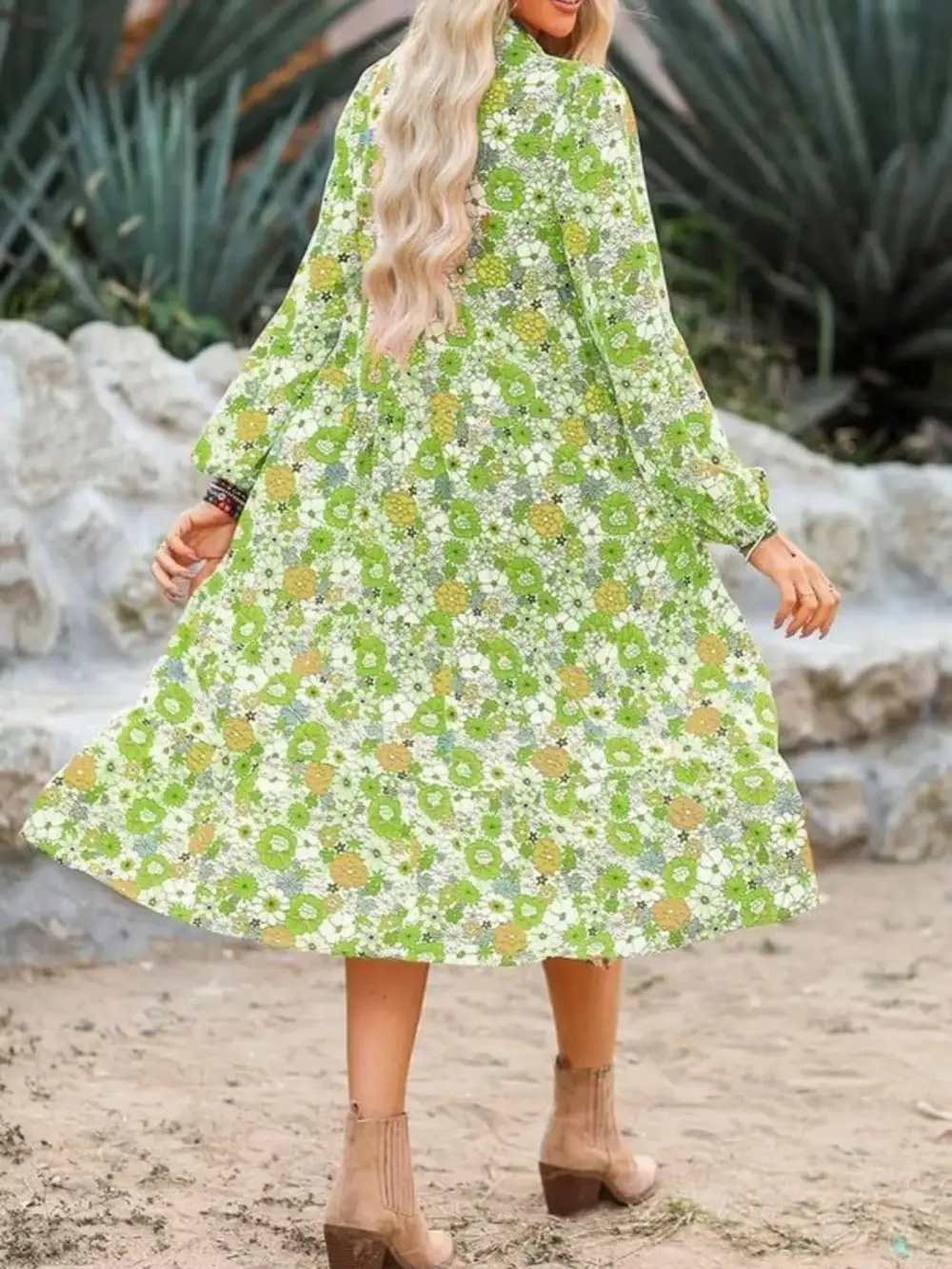 Smart-Casual Floral Midi Dress