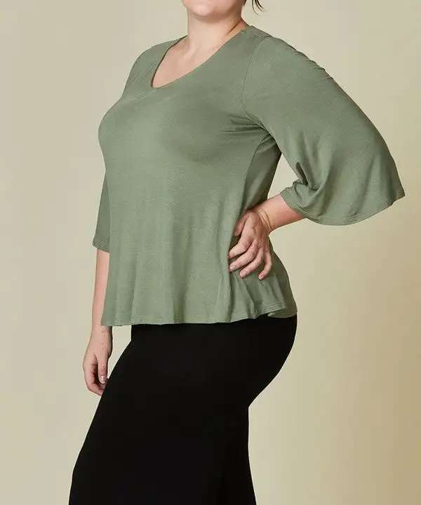 Bamboo Curvy Top