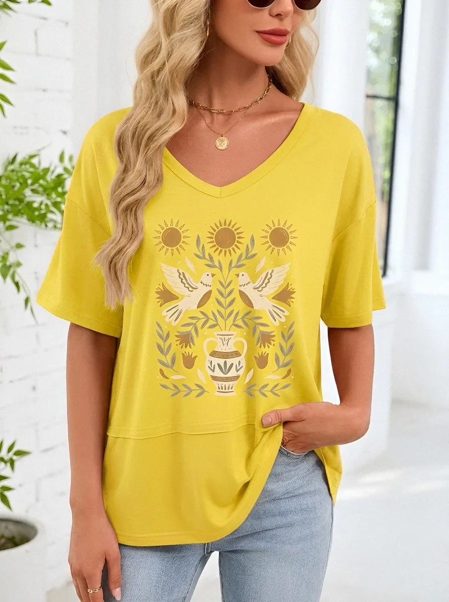 Women's Boho Sun Bird Vase Floral Printed V-Neck T-Shirt