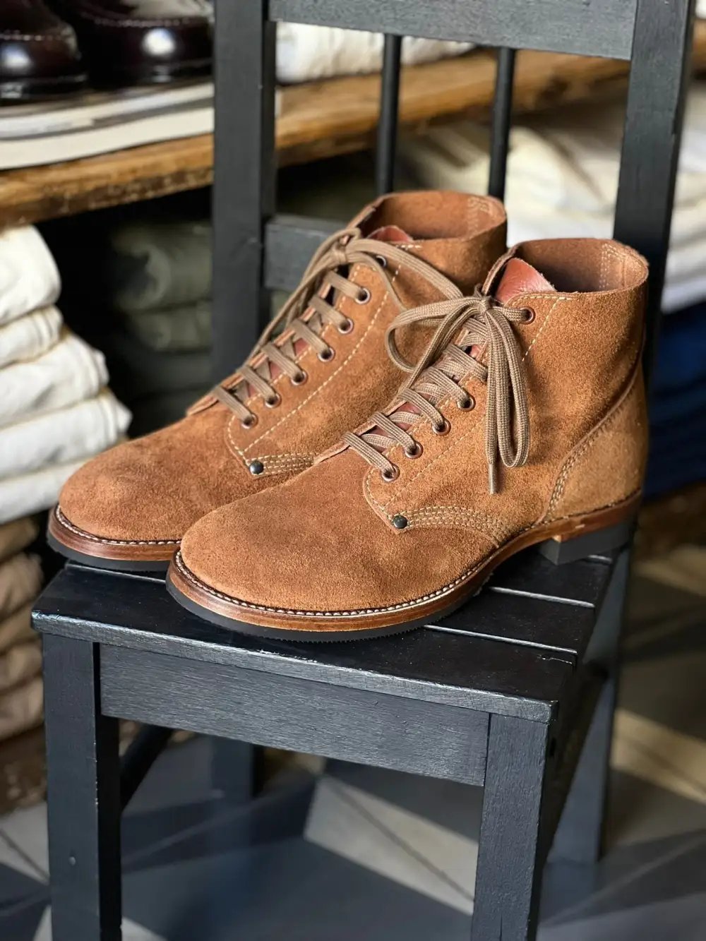 Textured Men's Ankle Boots