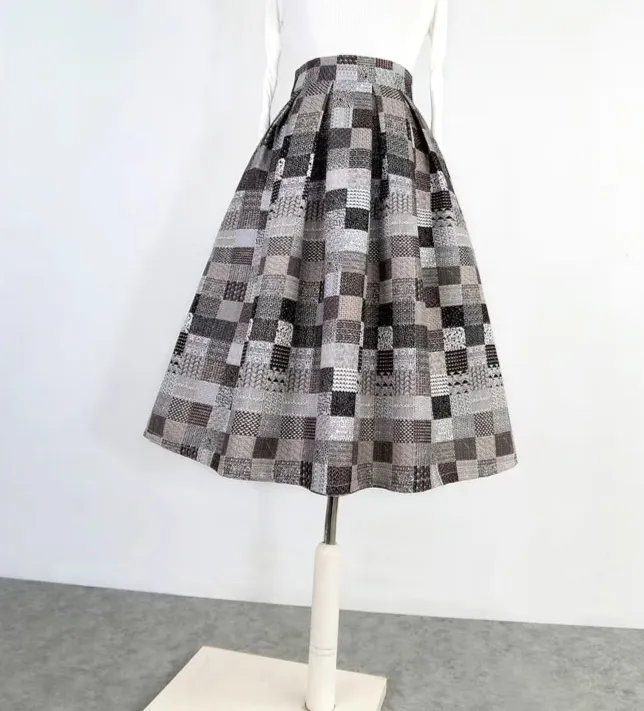 Balanced Clean Everyday Casual Checked Skirt