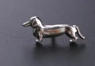 Mini Hound Motif Brooch