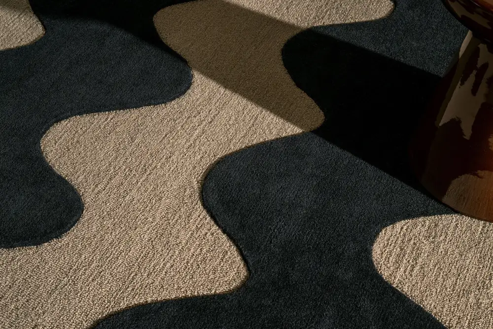 Wool Tufted Wave Area Rug